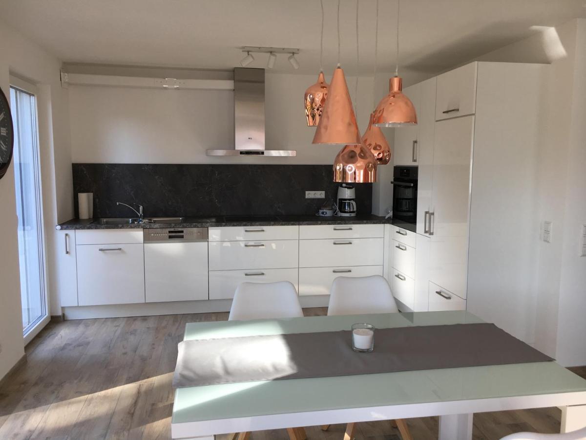 Ferienwohnungen Lamisto Am Waldesrand Neckartenzlingen Buitenkant foto